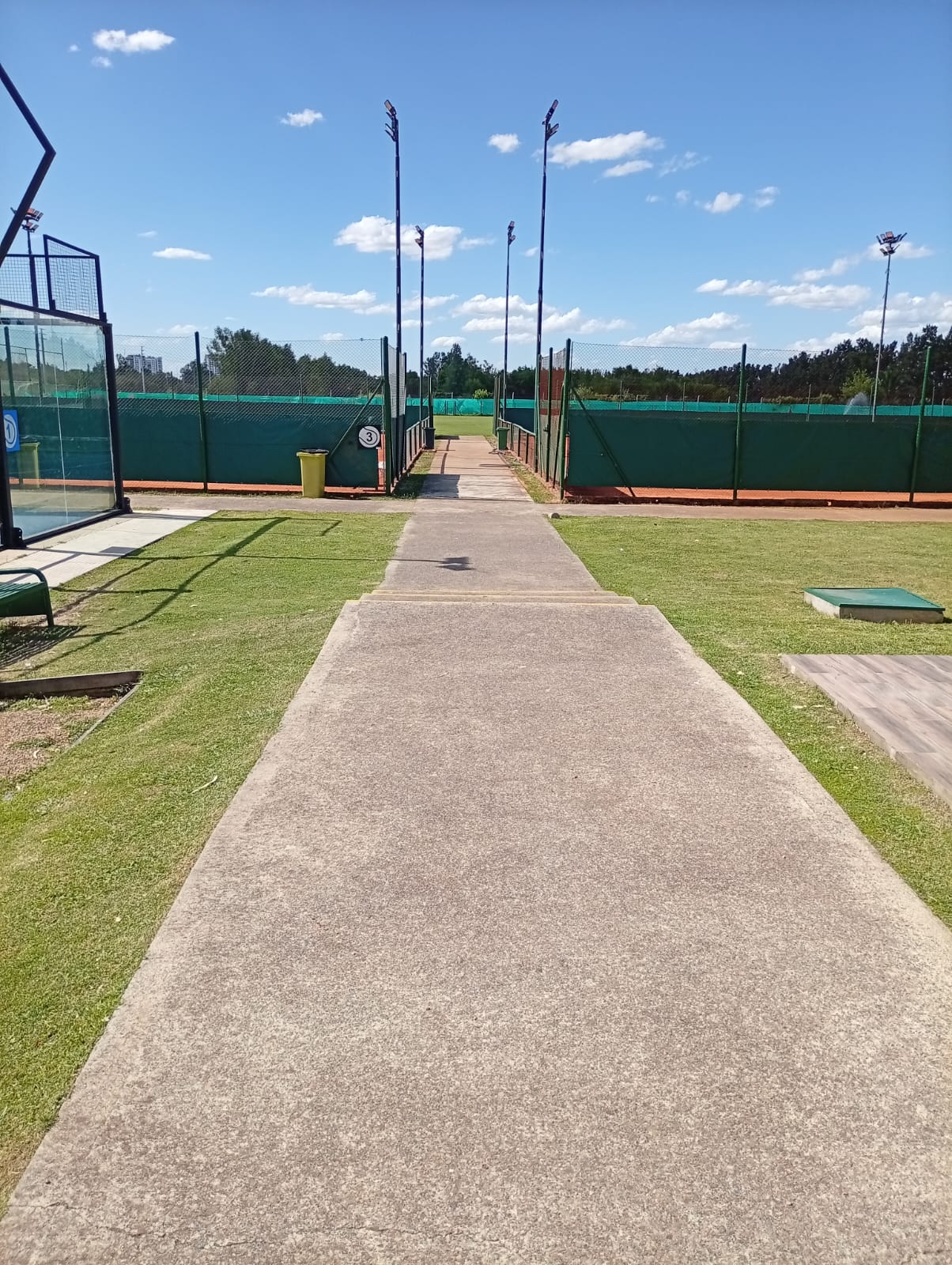 Mantenimiento de cancha deportiva